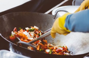 Alimentação intuitiva: os princípios de uma vida leve